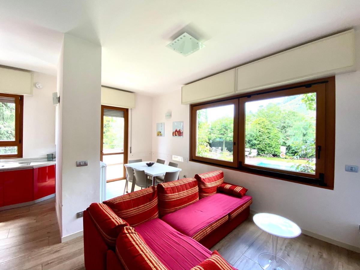 Vittoria Residence Dongo Esterno foto